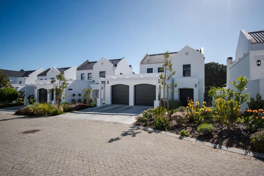 3 Bedroom Property for Sale in Helderberg Village Western Cape